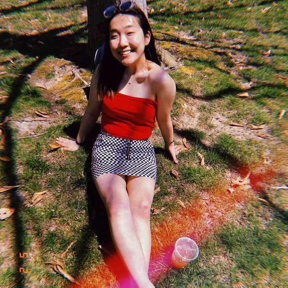 Meet your Posher, Jessica - Picture 1 of 1